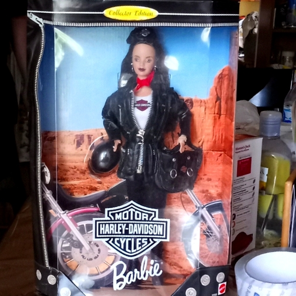 1998 Collector Edition harley davidson barbie - Picture 1 of 1